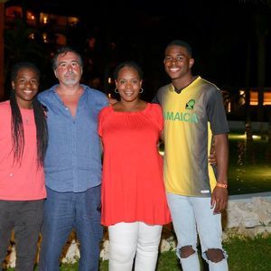 Meet your Posher, Shari